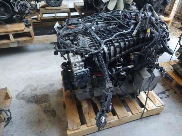 2016 BMW 340i Engine Assembly - Image 2