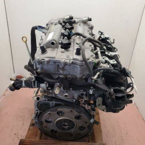 2014 Toyota RAV4 Engine Assembly - Image 2