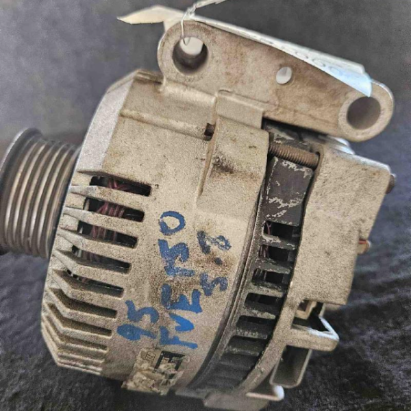 1995 Ford Ranger Alternator - Image 4